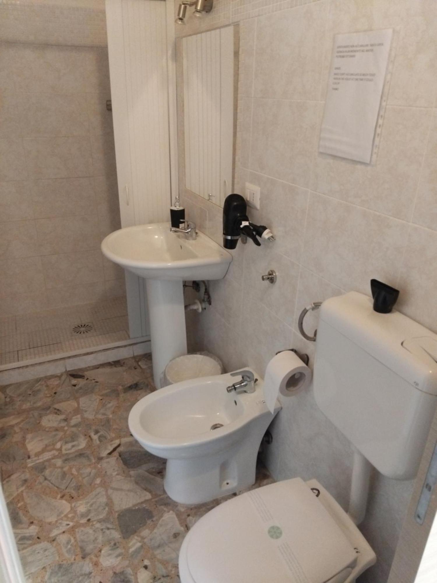 Catania Airport Room Bagno Privato In Camera Catânia Exterior foto